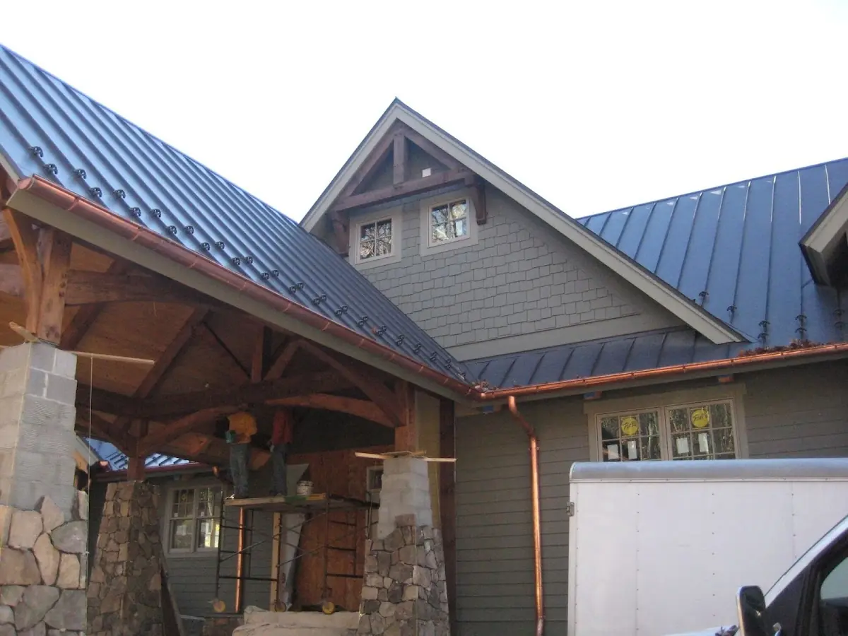 Craftsman Roofing team delivering quality roofing work in Vista Hacienda